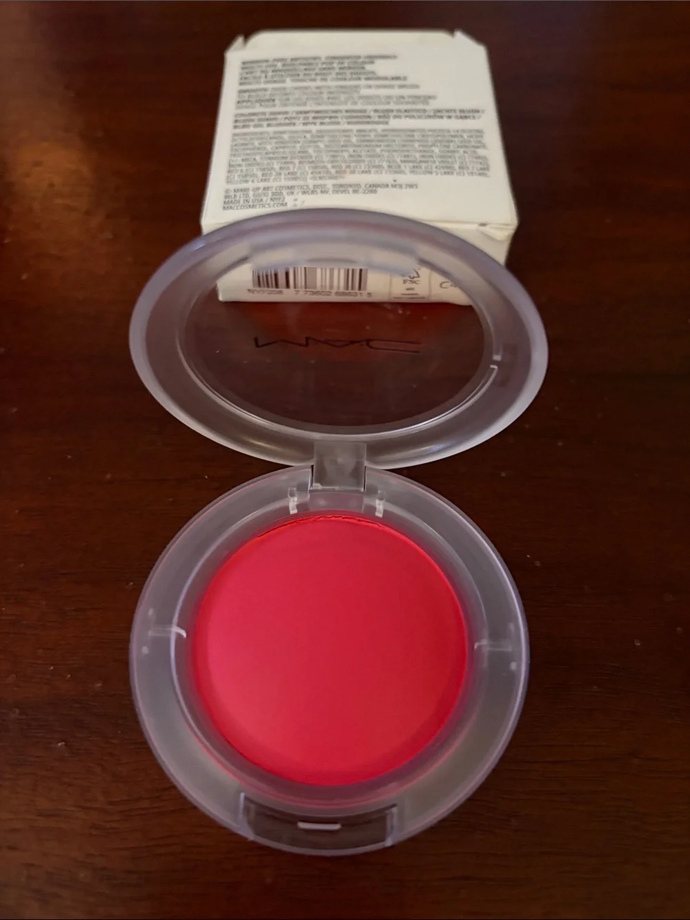 New in box MAC Glowplay Cushiony Blush — “Heat Index”
